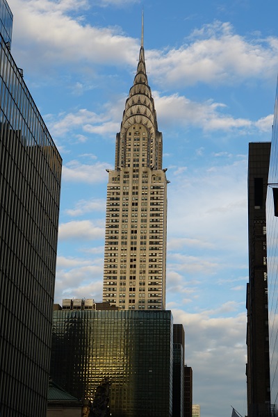 Chrysler Building © Holidays Beckon